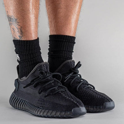 Adidas Yeezy Boost 350 V2 Onyx - SneakCenter