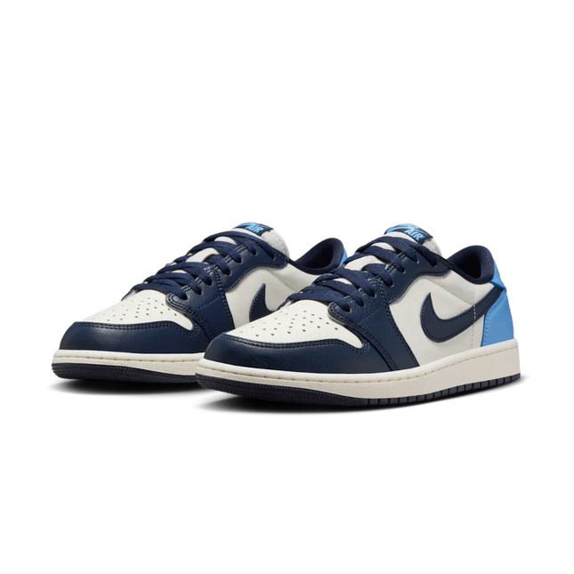 Air Jordan 1 Low OG Obsidian - SneakCenter