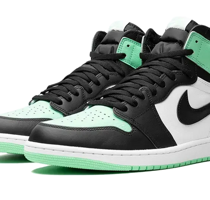 Air Jordan 1 Retro High OG Green Glow - SneakCenter