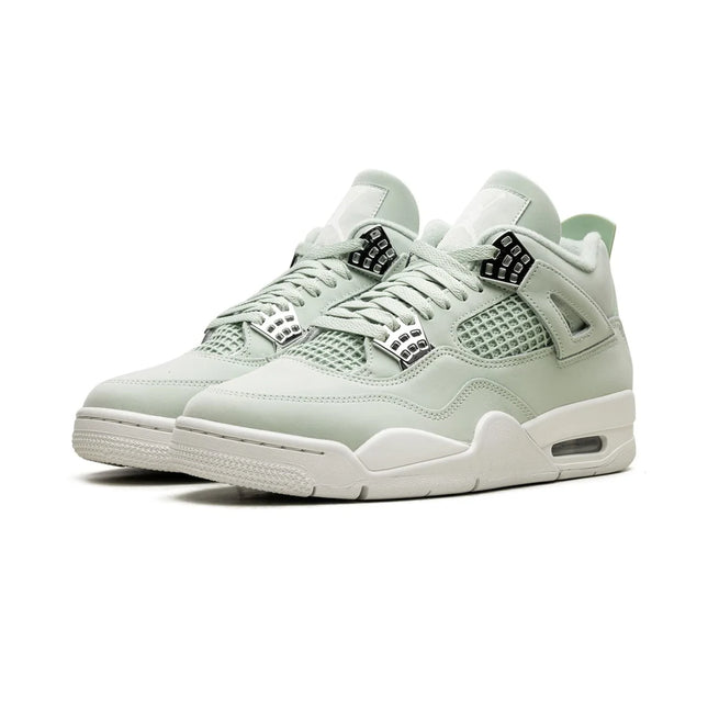 Air Jordan 4 Retro Seafoam Sail - SneakCenter