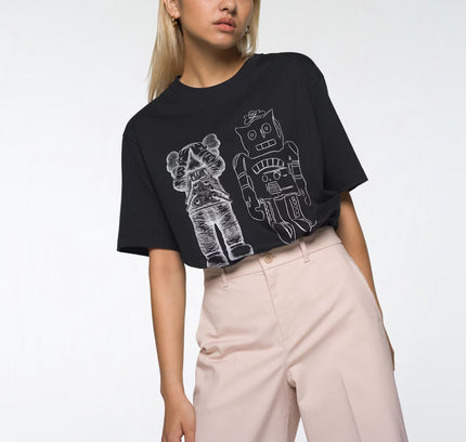 KAWS x Uniqlo Warhol UT Graphic T-shirt Black Robot - SneakCenter