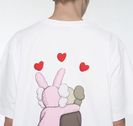 KAWS x Uniqlo Warhol UT Graphic T-shirt White Lips - SneakCenter