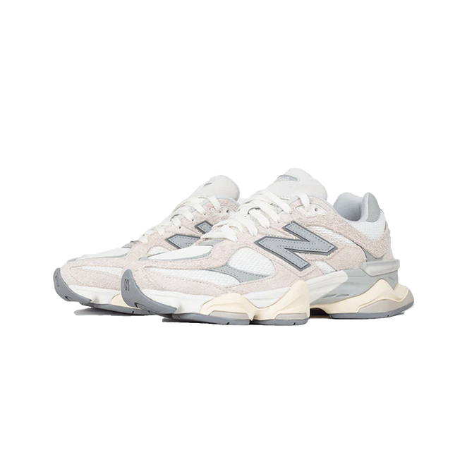 New Balance 9060 Moonbeam Sea Salt - SneakCenter