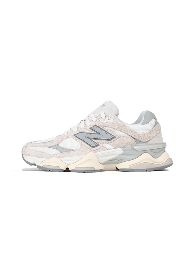 New Balance 9060 Moonbeam Sea Salt