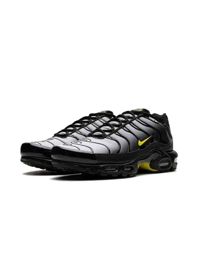Nike Air Max Plus Black Opti Yellow - SneakCenter