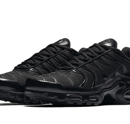 Nike Air Max Plus Triple Black - SneakCenter