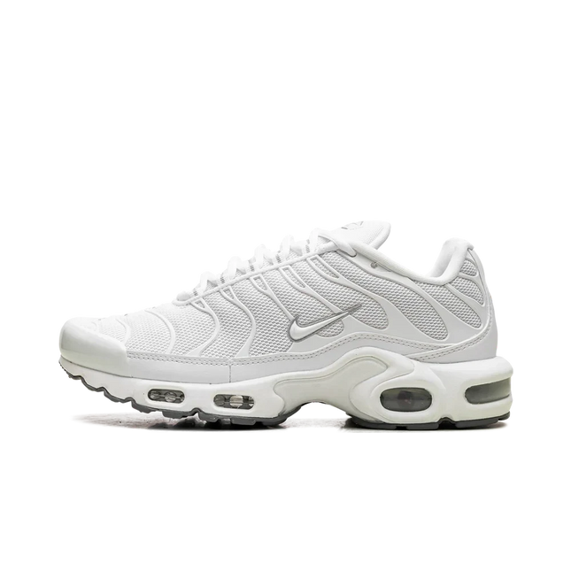 Nike Air Max Plus White - SneakCenter