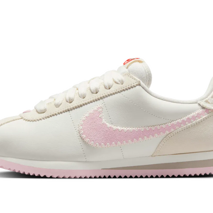 Nike Cortez Valentine's Day - SneakCenter