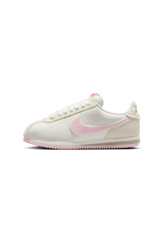 Nike Cortez Valentine's Day - SneakCenter
