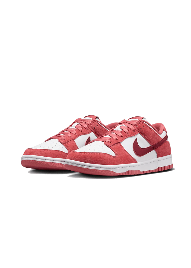 Nike Dunk Low Valentine's Day - SneakCenter