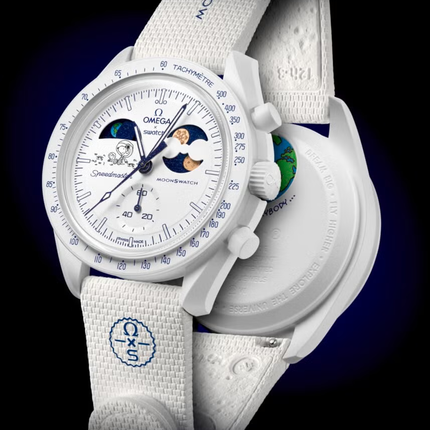 Swatch x Omega Mission to Earthphase Moonshine Gold Cold Moon