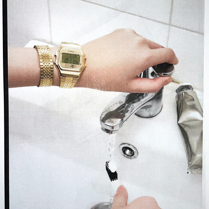 MM6 x Timex T80 34mm Watch Gift Set