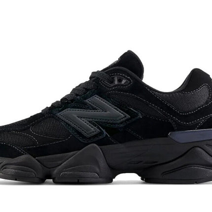 New Balance 9060 Triple Black
