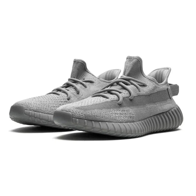 Yeezy Boost 350 V2 Steel Grey - SneakCenter