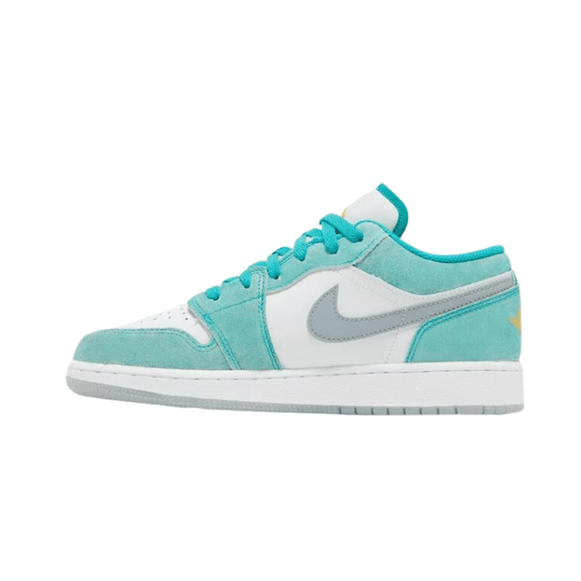 Air Jordan 1 Low New Emerald - SneakCenter