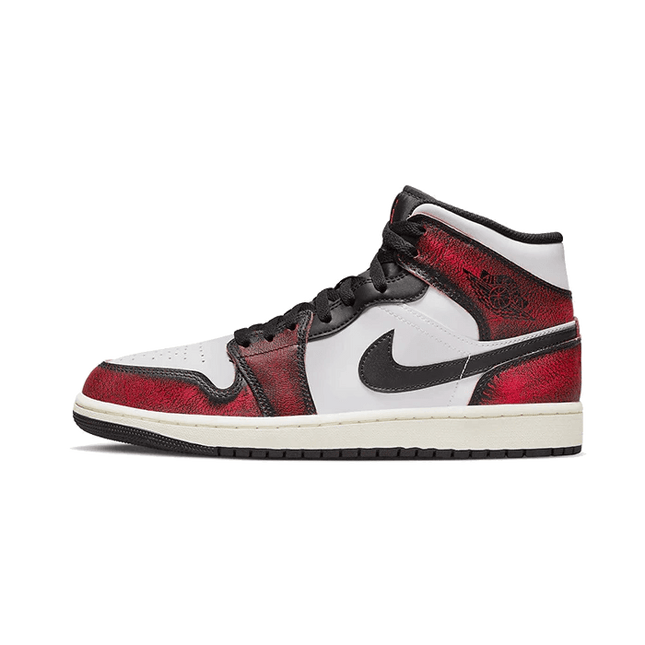 Air Jordan 1 Mid Wear-Away Chicago - SneakCenter