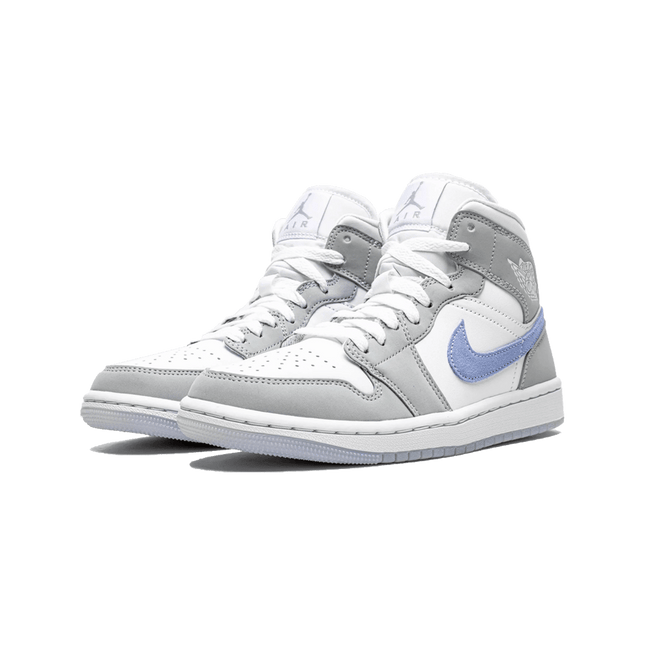 Air Jordan 1 Mid Wolf Grey Aluminum - SneakCenter