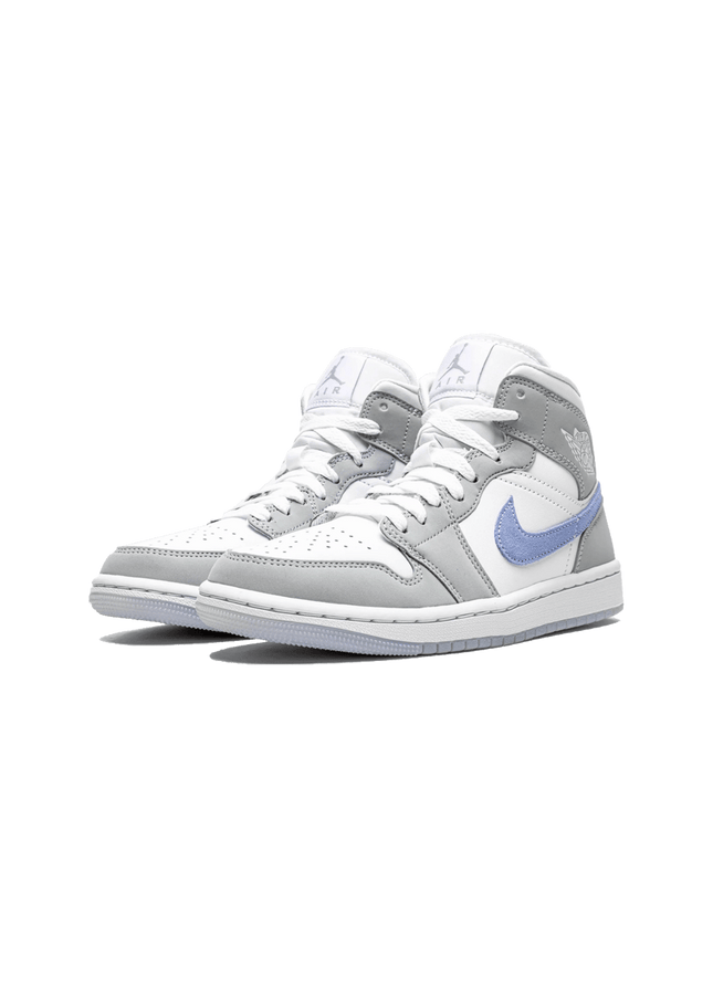Air Jordan 1 Mid Wolf Grey Aluminum - SneakCenter