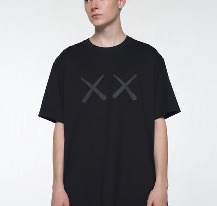 KAWS x Uniqlo Warhol UT Graphic T-shirt Black - SneakCenter