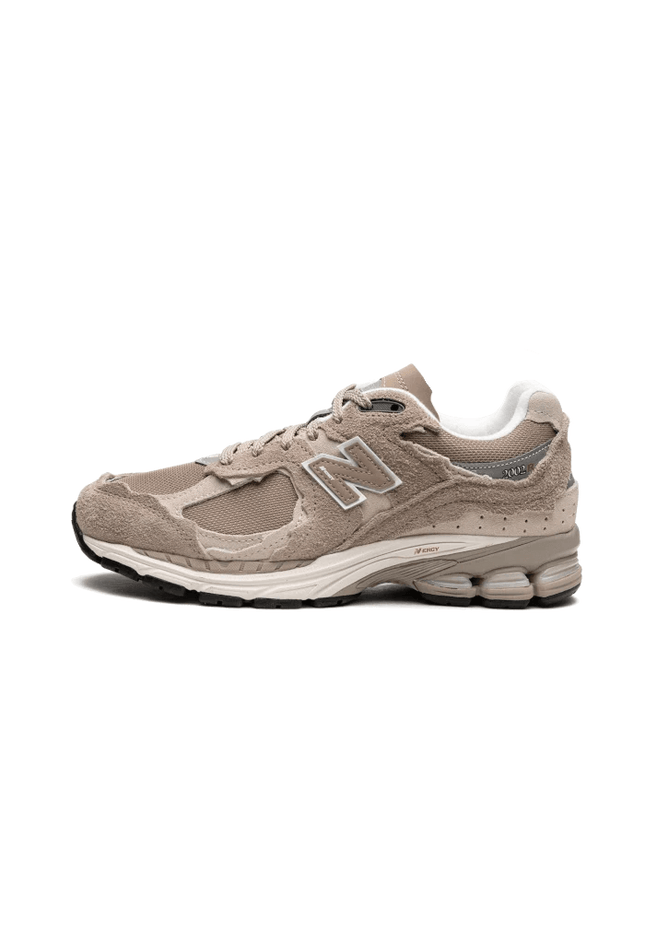 New Balance 2002R Protection Pack Driftwood - SneakCenter