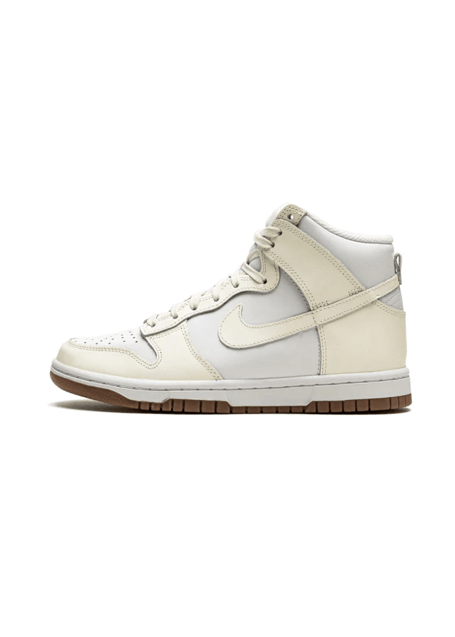 Nike Dunk High Sail Gum (W) - SneakCenter