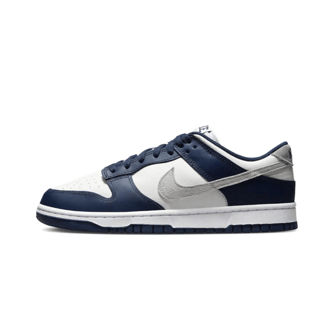Nike Dunk Low Midnight Navy - SneakCenter