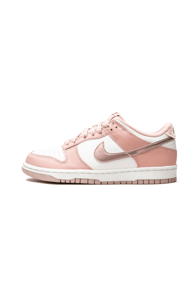 Nike Dunk Low Pink Velvet - SneakCenter