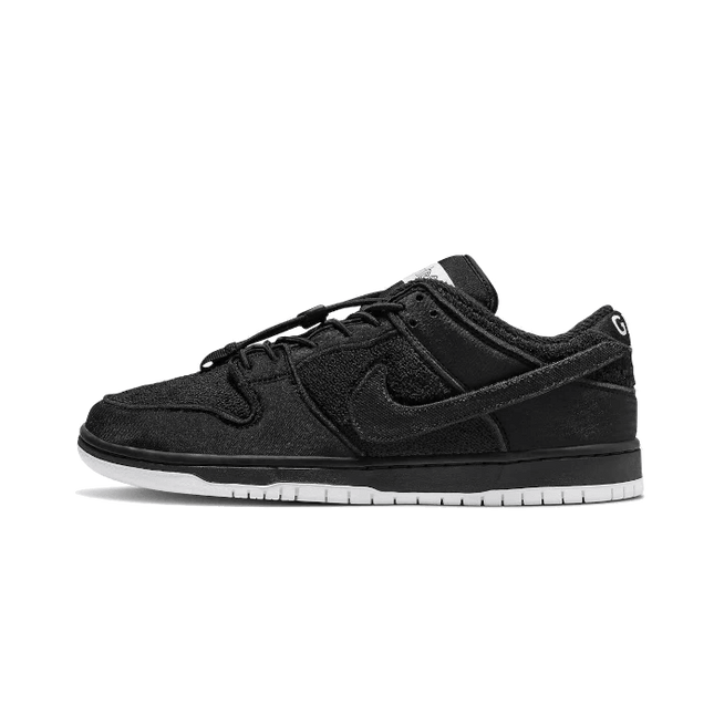 Nike SB Dunk Low Gnarhunters - SneakCenter