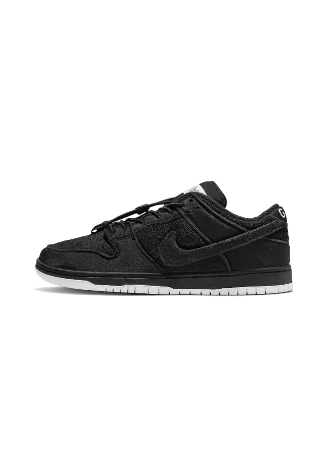 Nike SB Dunk Low Gnarhunters - SneakCenter