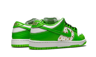 Nike SB Dunk Low Supreme Mean Green - SneakCenter