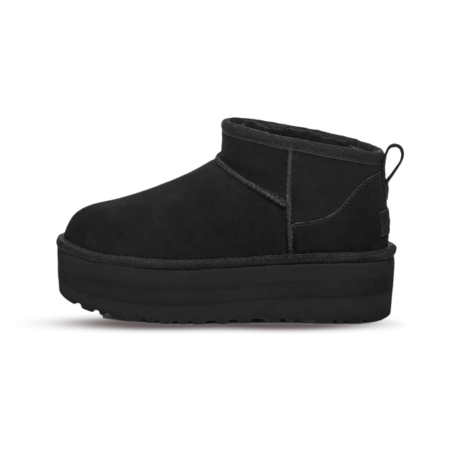 UGG Classic Ultra Mini Platform Black - SneakCenter