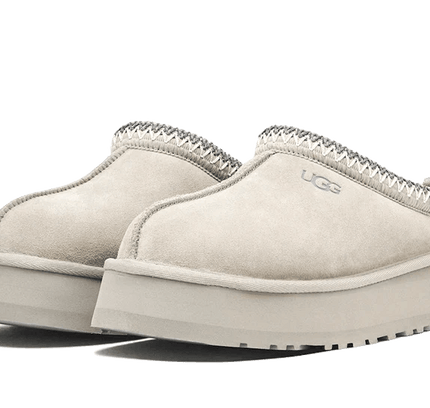 UGG Tazz Slipper Seal - SneakCenter