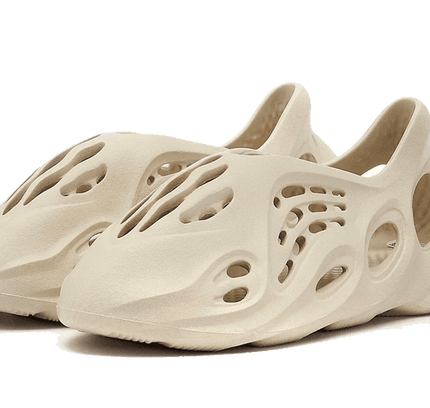 Adidas Yeezy Foam Sand - SneakCenter