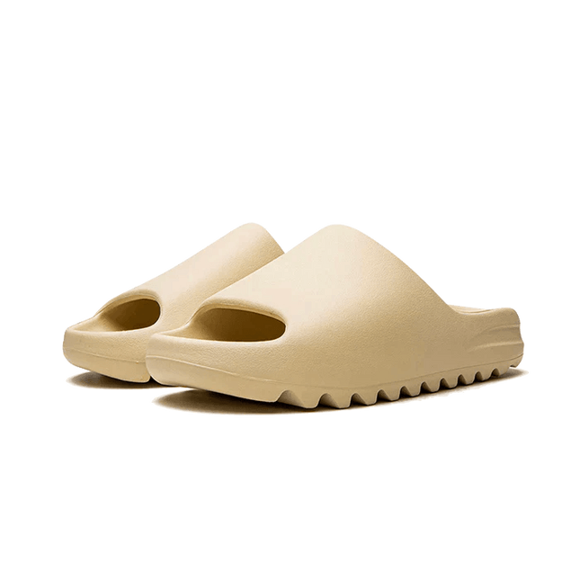 Adidas Yeezy Slide Bone - SneakCenter