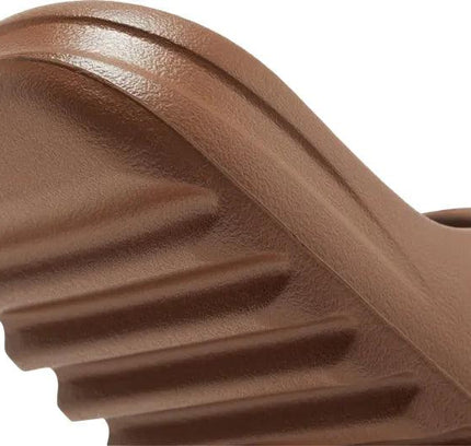 Adidas Yeezy Slide Flax - SneakCenter