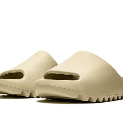 Adidas Yeezy Slide Pure - SneakCenter