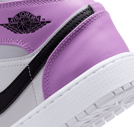 Air Jordan 1 Mid Barely Grape - SneakCenter