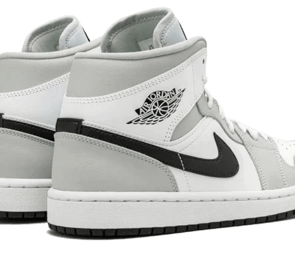Air Jordan 1 Mid Light Smoke Grey - SneakCenter