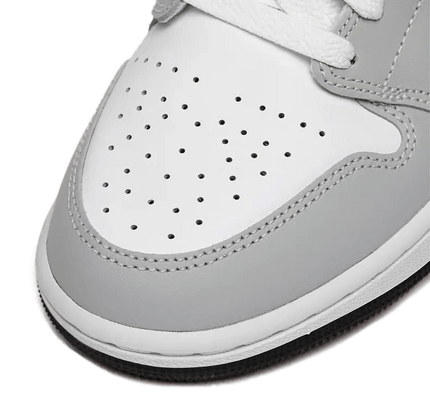 Air Jordan 1 Mid Light Smoke Grey - SneakCenter