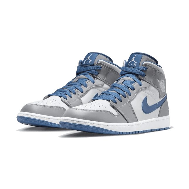 Air Jordan 1 Mid True Blue - SneakCenter