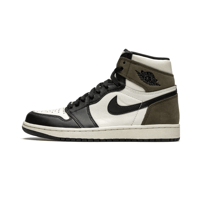 Air Jordan 1 Retro High Dark Mocha - SneakCenter