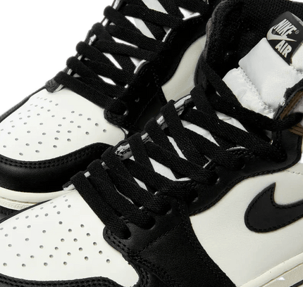 Air Jordan 1 Retro High Dark Mocha - SneakCenter