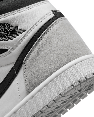 Air Jordan 1 Retro High OG Bleached Coral