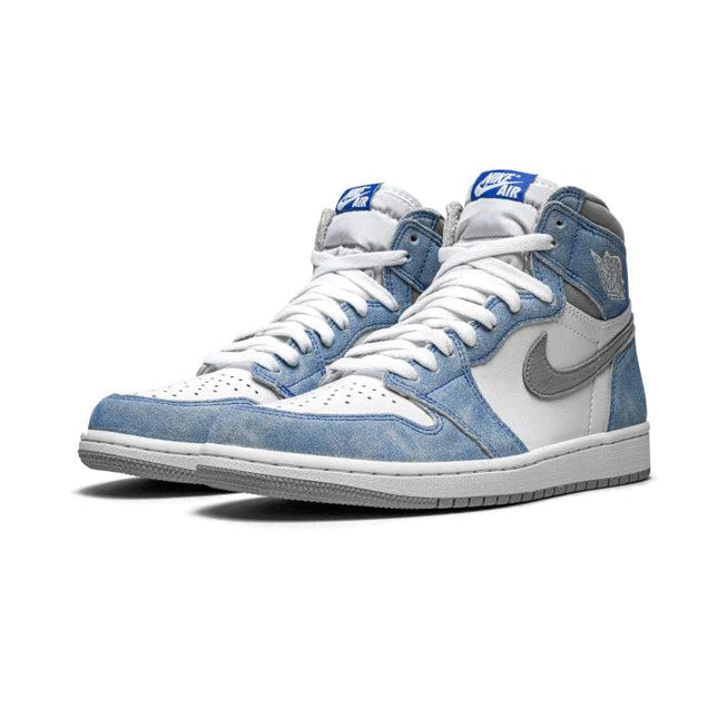 Air Jordan 1 Retro High OG Hyper Royal - SneakCenter