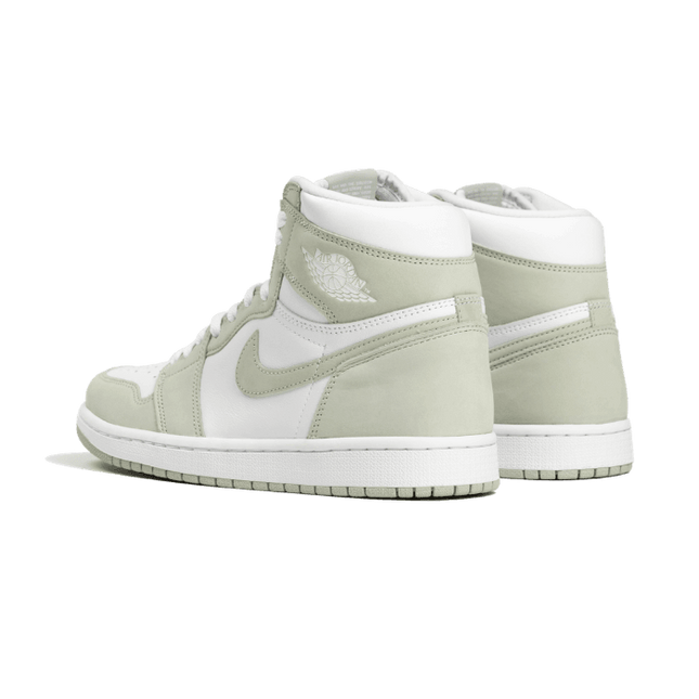 Air Jordan 1 Retro High OG Seafoam - SneakCenter