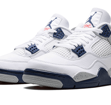 Air Jordan 4 Midnight Navy - SneakCenter