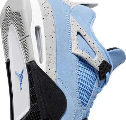 Air Jordan 4 Retro UNC - SneakCenter