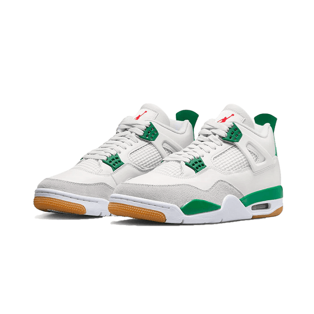 Air Jordan 4 SB Pine Green - SneakCenter