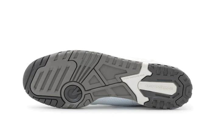 Dark grey sales new balance shoes