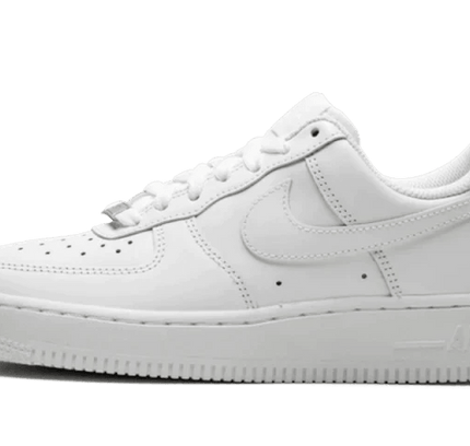 Nike Air Force 1 Low 07 Triple White - SneakCenter